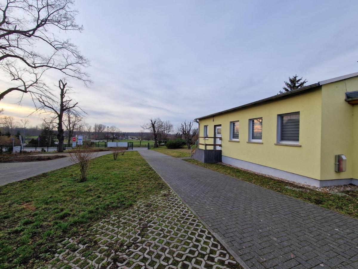 Gaestewohnung Heinrich Heine Schule Bad Dürrenberg Zewnętrze zdjęcie